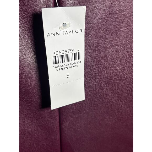Ann Taylor Maroon Wine Faux Leather High Rise Pants Side Zipper Size Small NWT - Picture 5 of 6